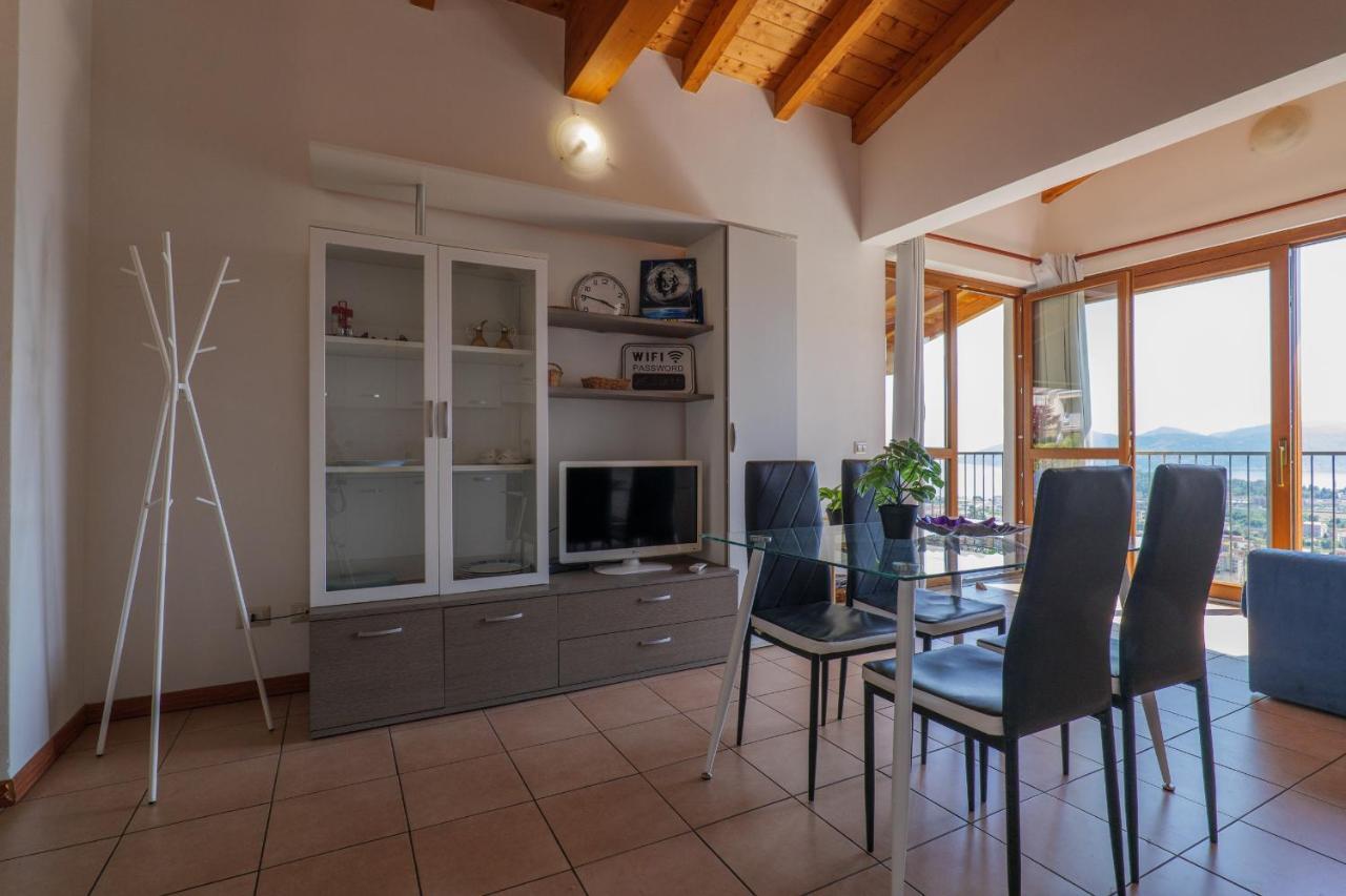 Panoramic'S Loft Appartement Verbania Buitenkant foto