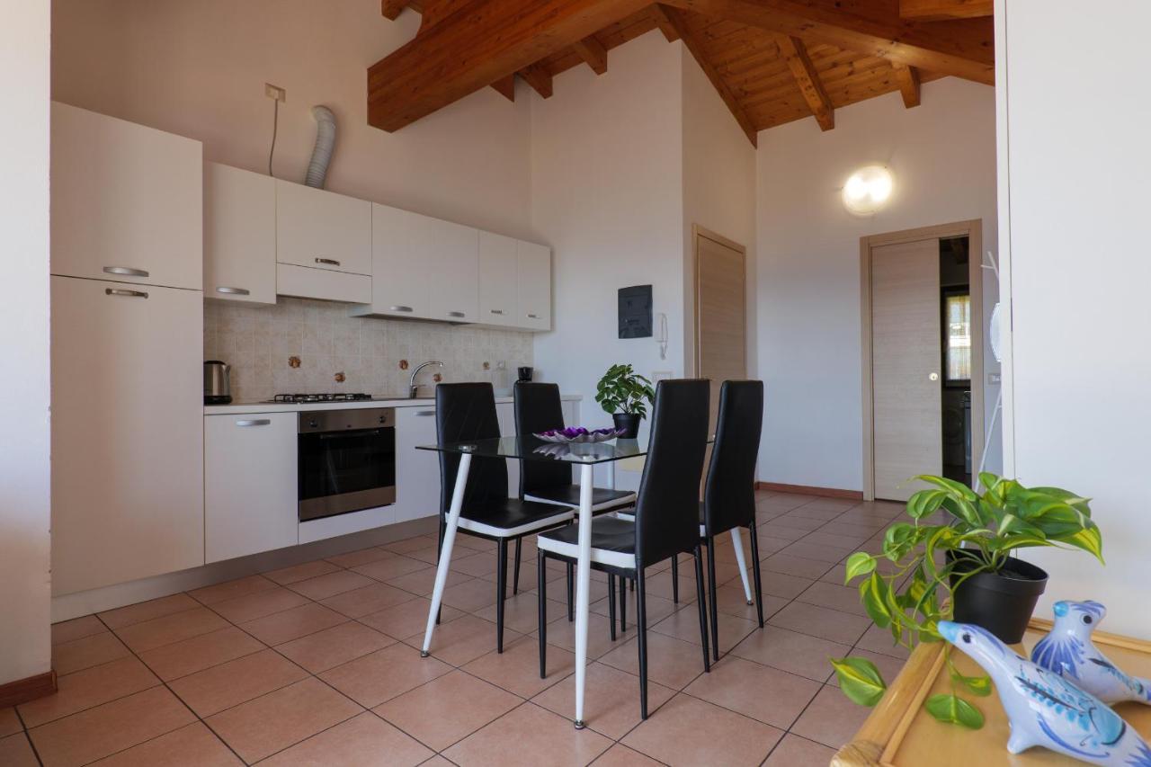 Panoramic'S Loft Appartement Verbania Buitenkant foto