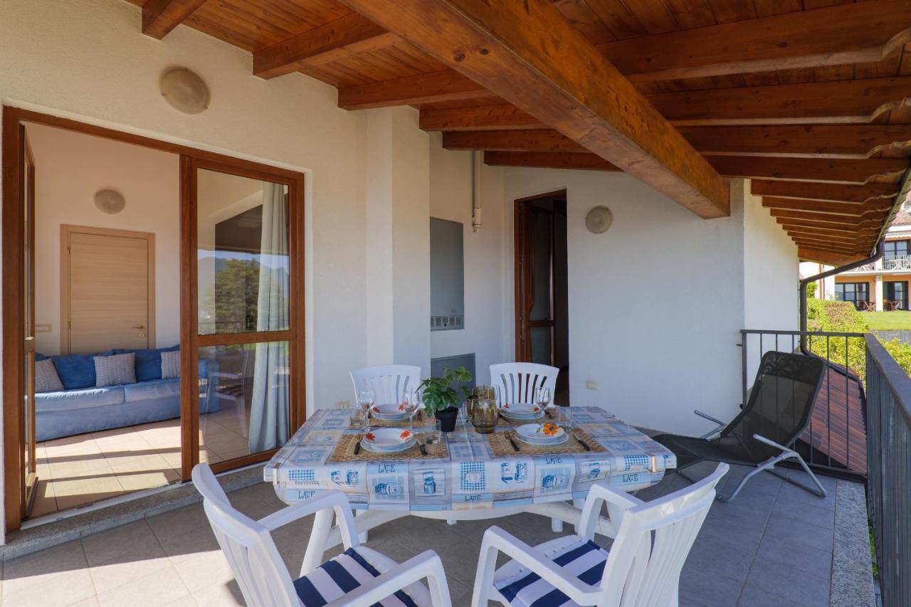 Panoramic'S Loft Appartement Verbania Buitenkant foto