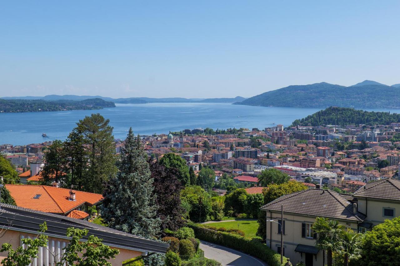 Panoramic'S Loft Appartement Verbania Buitenkant foto