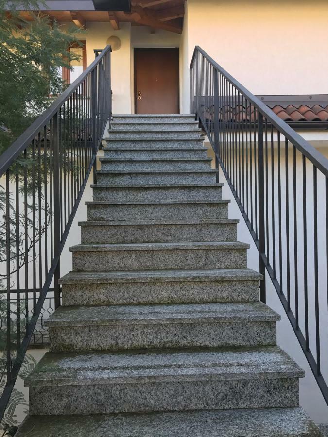 Panoramic'S Loft Appartement Verbania Buitenkant foto
